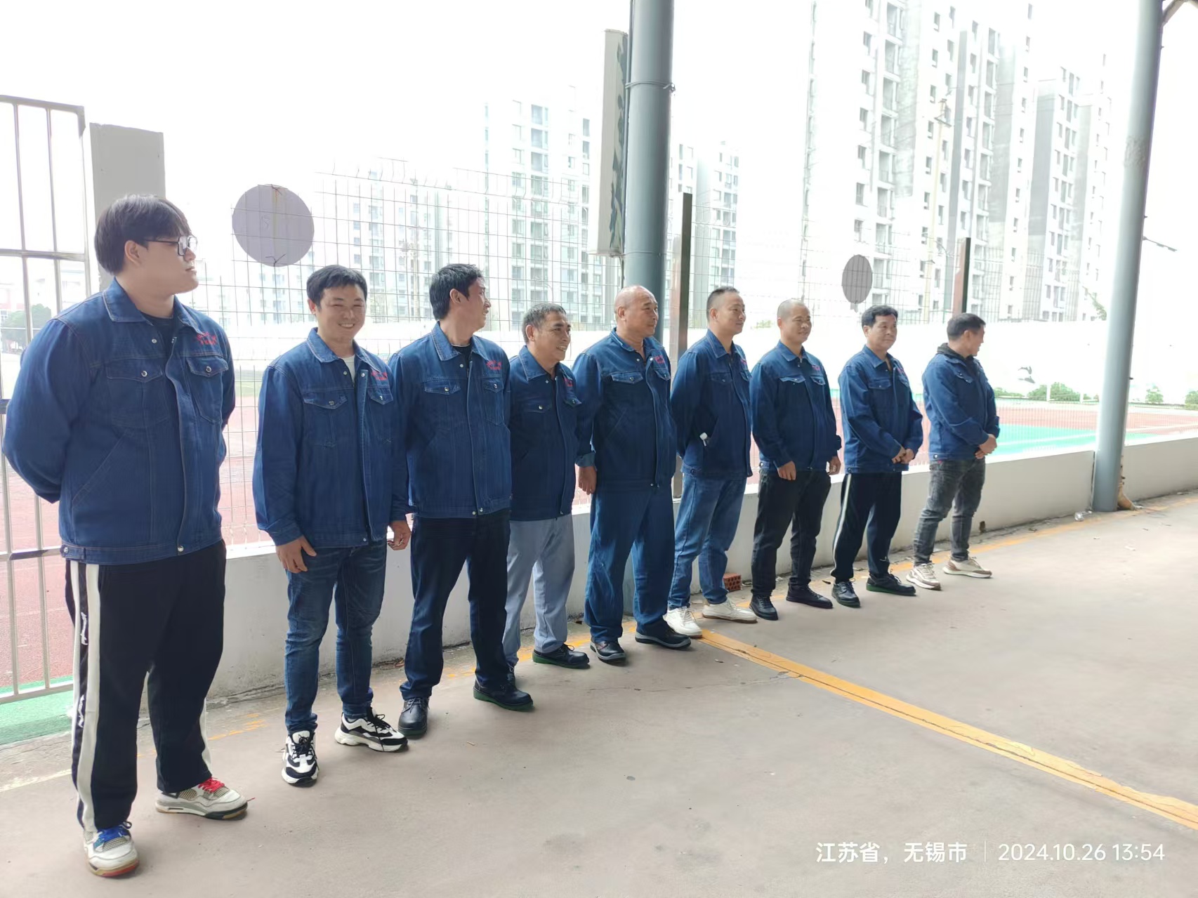 拉绳相连，一致向前——万里参加徐霞客镇第三届全民运动会